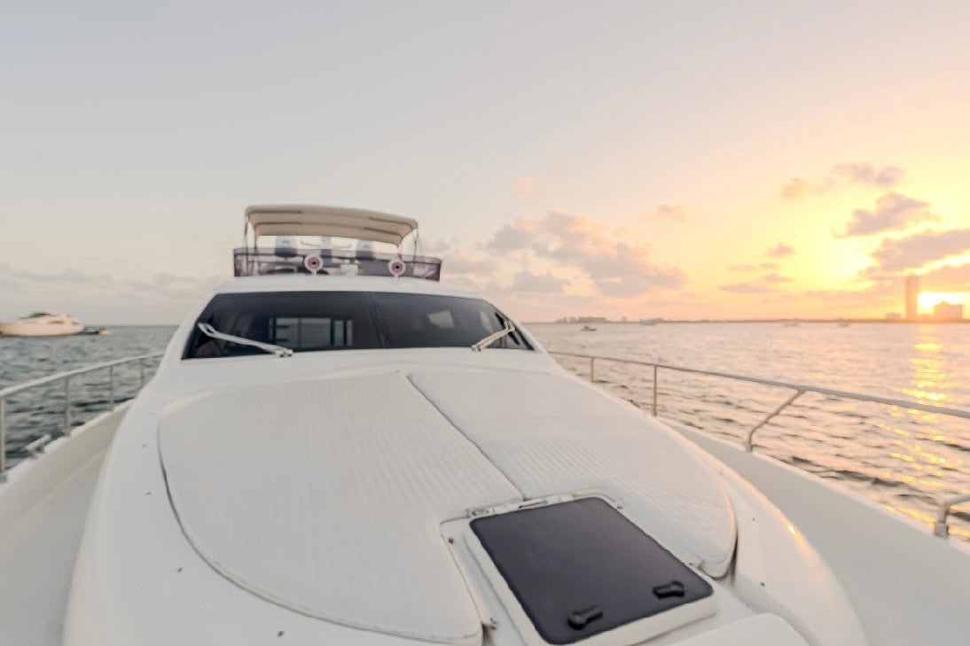 75' Ferretti Luxury