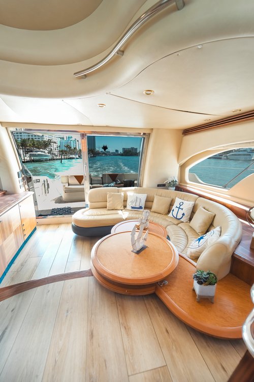 SHEDA 58' Azimut