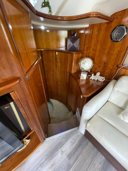 ISABELLA 48' Silverton